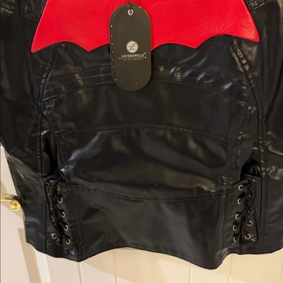 Laverapelle Men's Batman Faux Leather Jacket with Hood and Vest - Picture 11 of 12